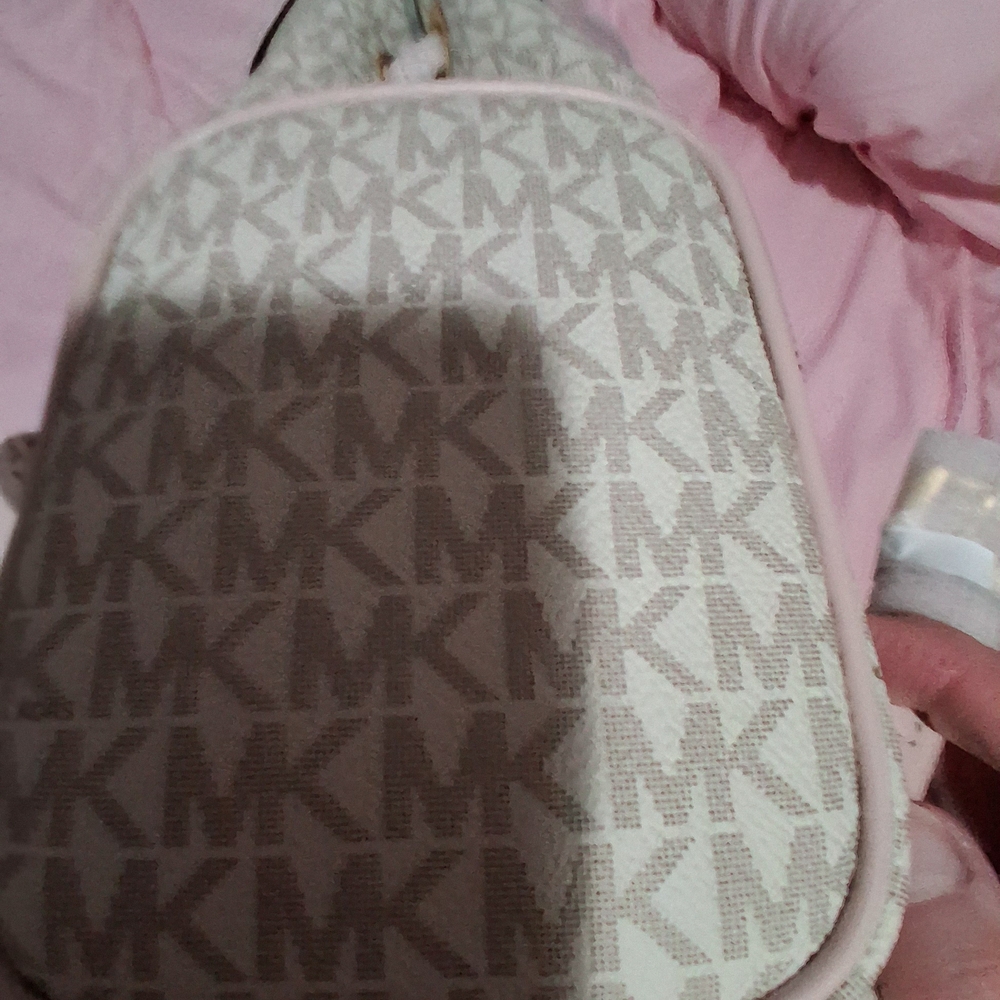 💥SOLD💥Michael Kors NWT Pink and Beige Women's Backpack - Picture 3 of 8